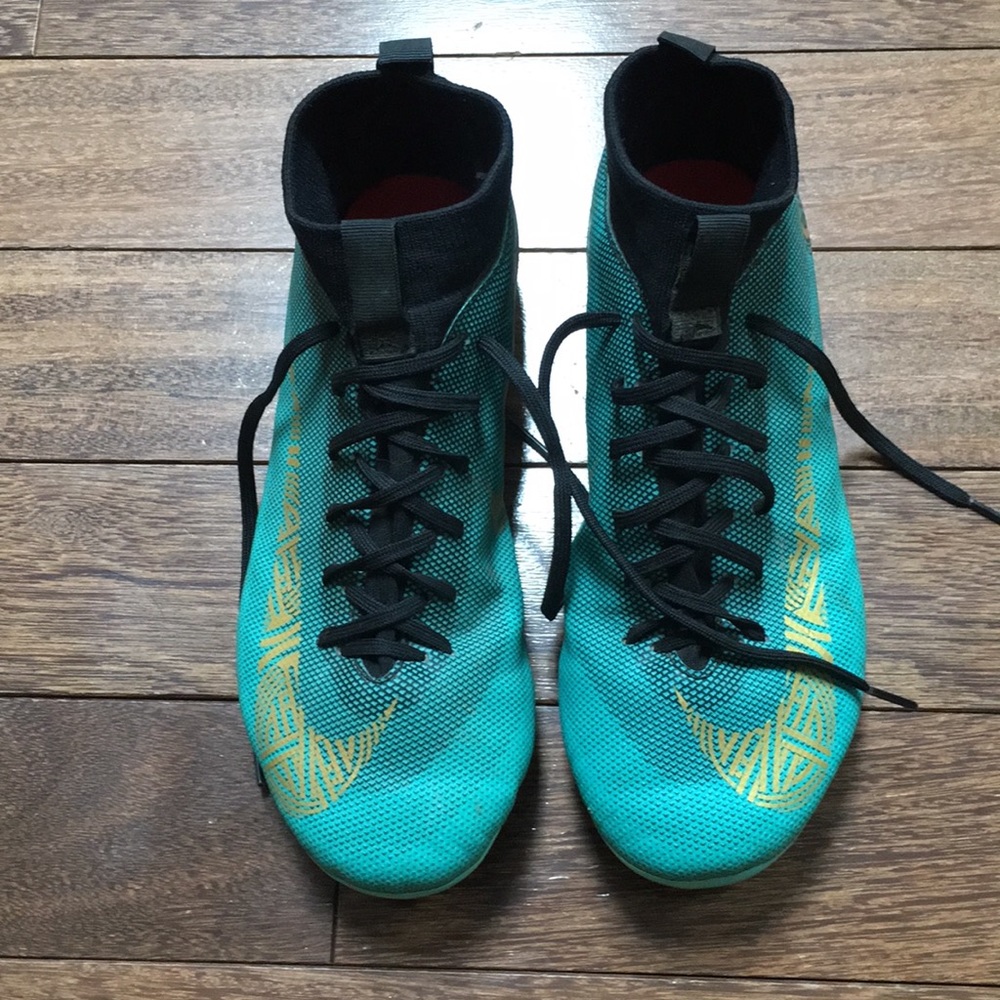 Nike Mecurial Super Fly 6 Academy Soccer Cleats